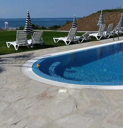 Toma's - Front Hotel Tsarévo