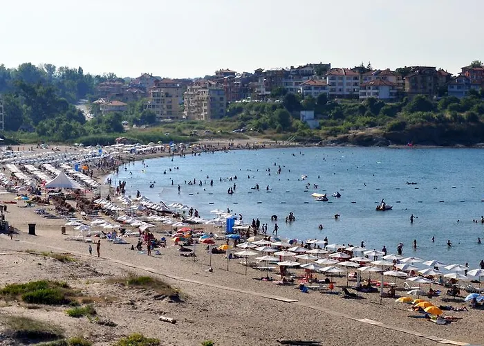 Toma's - Front מלון